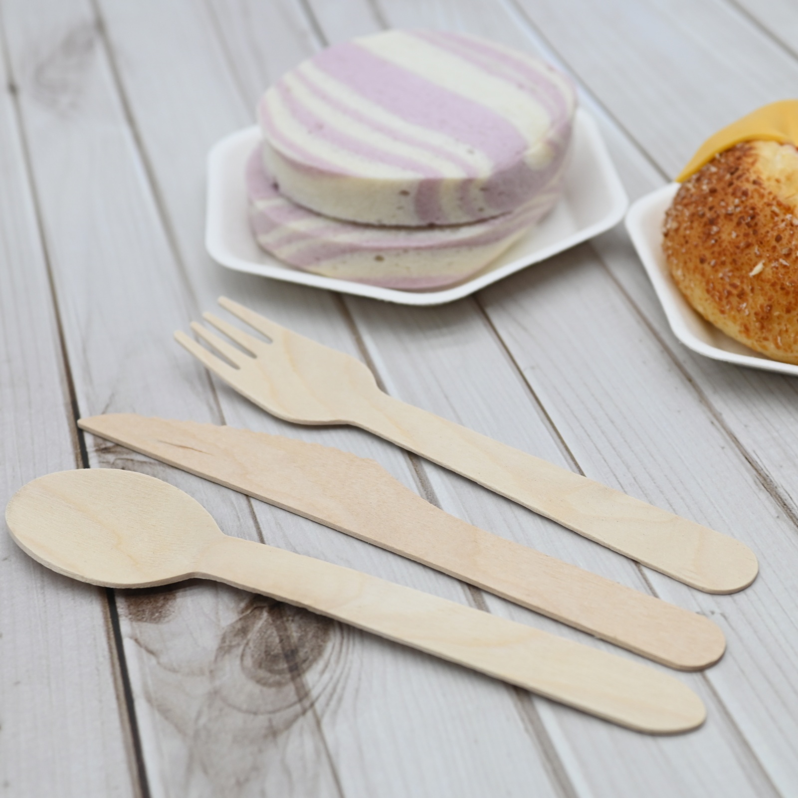 wooden cutlery